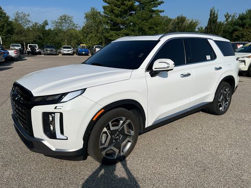 Used 2024 Hyundai Palisade SEL AWD/4WD image 2