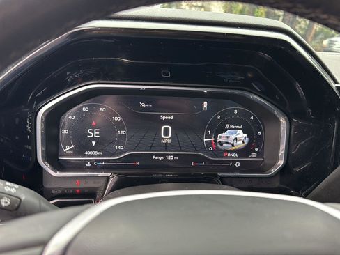 Used 2025 GMC Sierra 1500 SLT image 21