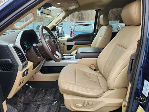 Used 2019 Ford F150 Lariat w/ Equipment Group 502A Luxury image 27