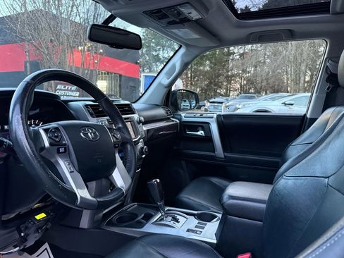 Used 2016 Toyota 4Runner Limited image 19