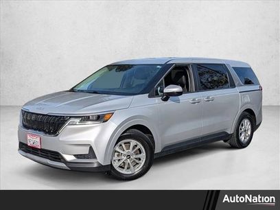 Used 2023 Kia Carnival LX