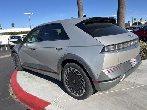 Used 2023 Hyundai Ioniq 5 Limited image 12