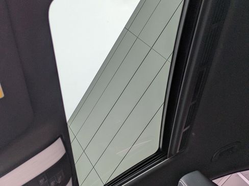 Used 2014 Mercedes-Benz CLS 550 4MATIC image 16