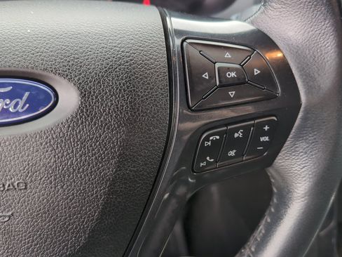 Used 2019 Ford Explorer XLT w/ Equipment Group 201A image 16