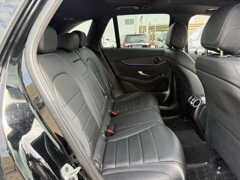 Used 2022 Mercedes-Benz GLC 300 4MATIC image 32