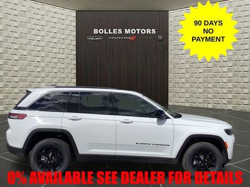 New 2026 Jeep Grand Cherokee Altitude AWD/4WD image 1