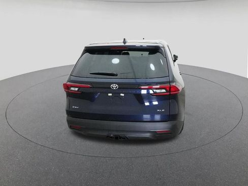 New 2026 Toyota Grand Highlander XLE image 7