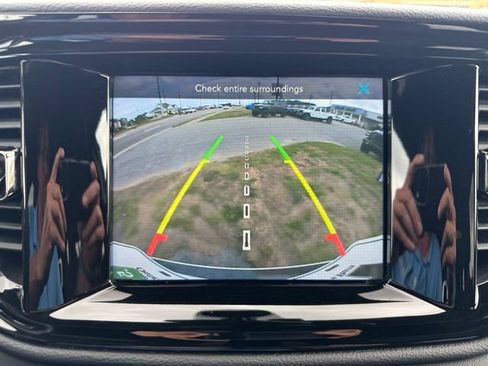 Used 2023 Dodge Durango GT RWD image 23