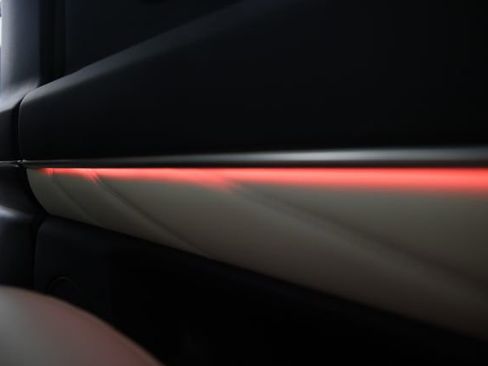 New 2026 Genesis GV80 3.5T Prestige image 38