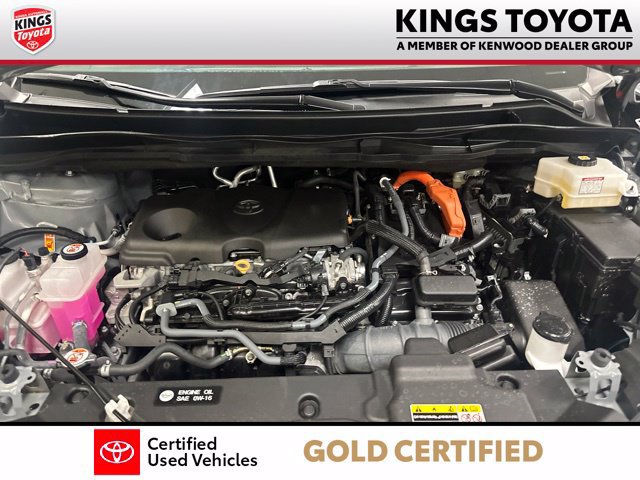 Certified 2025 Toyota Sienna XLE Woodland Edition AWD/4WD image 25