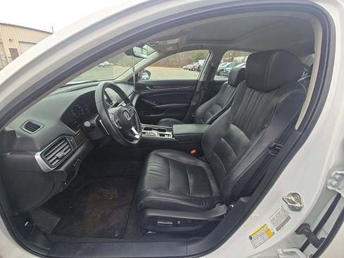 Used 2018 Honda Accord EX-L image 6