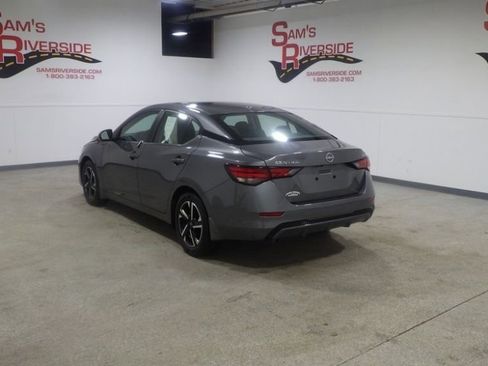 Used 2024 Nissan Sentra SV w/ All-Weather Package image 2