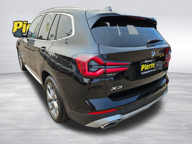 Used 2024 BMW X3 xDrive30i AWD/4WD image 3