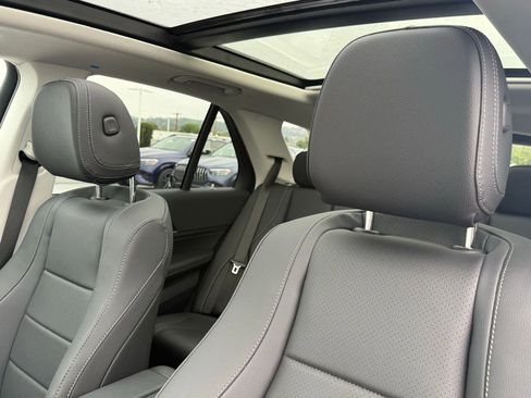 New 2026 Mercedes-Benz GLE 450 4MATIC image 17