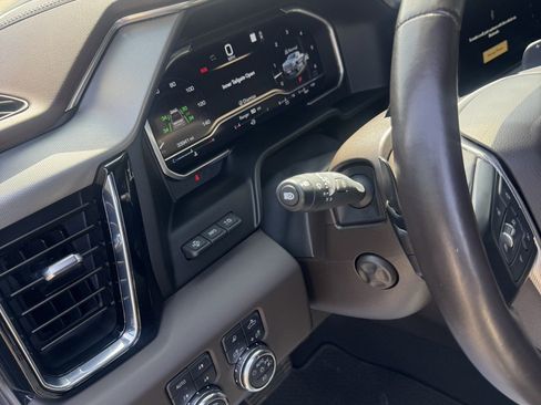 Used 2023 GMC Sierra 1500 Denali w/ Technology Package AWD/4WD image 13