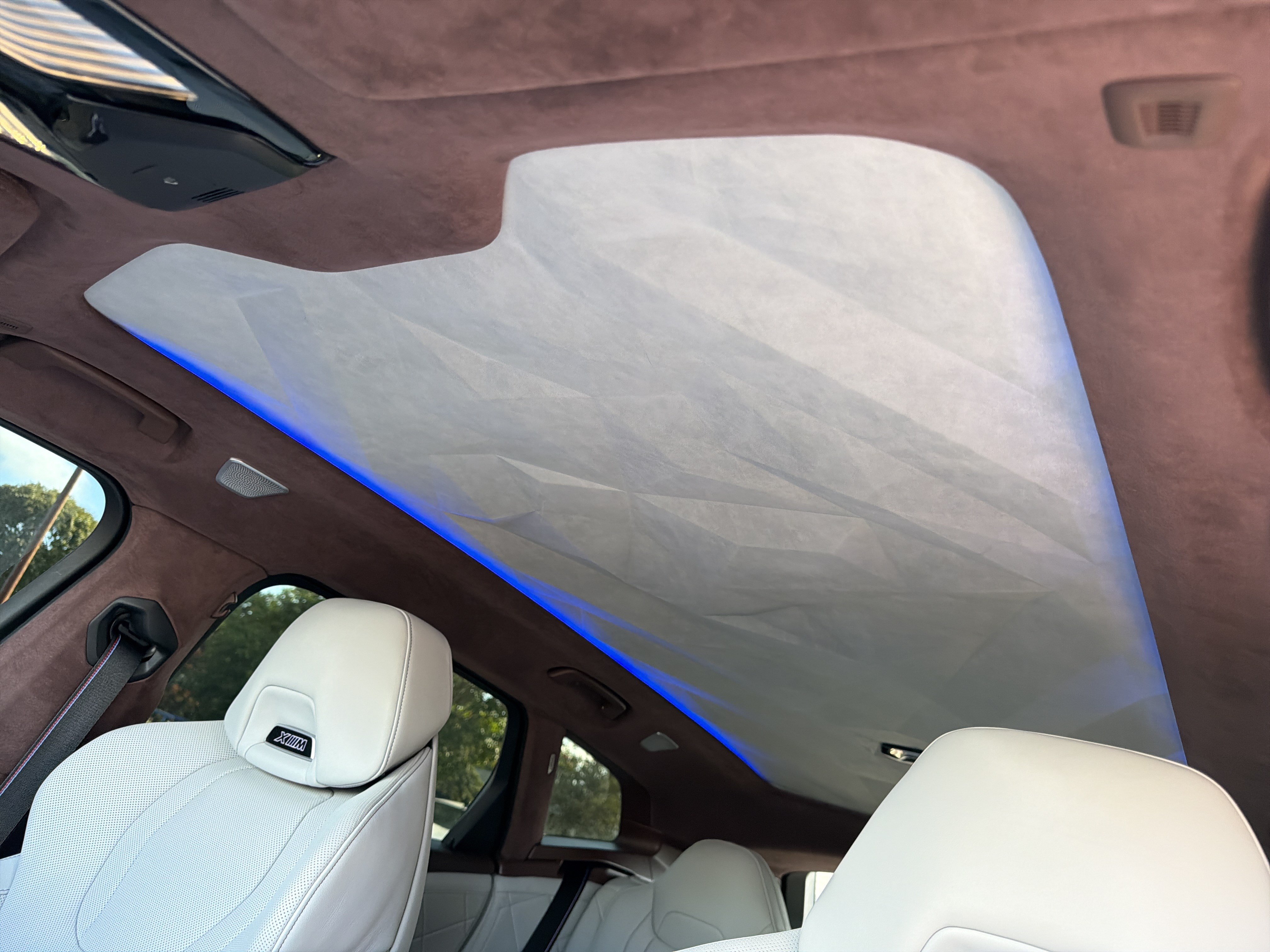 Certified 2025 BMW XM AWD/4WD image 17