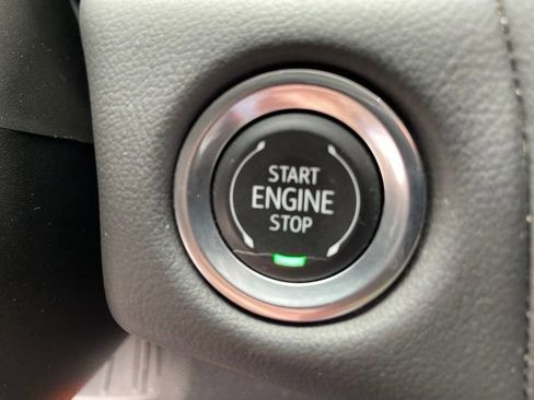 Used 2024 Chevrolet Tahoe LT AWD/4WD image 17