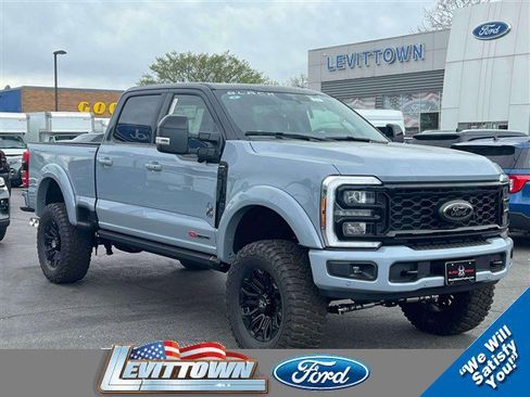 New 2026 Ford F250 Lariat w/ Black Appearance Package AWD/4WD image 3
