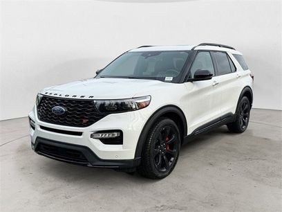 Certified 2023 Ford Explorer ST w/ Technology Package