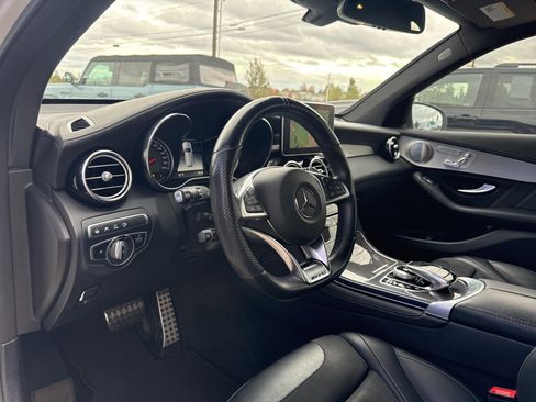 Used 2019 Mercedes-Benz GLC 63 AMG 4MATIC image 9