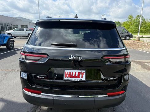 Certified 2023 Jeep Grand Cherokee L Limited AWD/4WD image 5