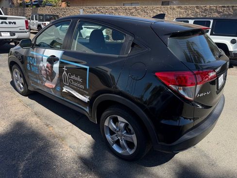 Used 2019 Honda HR-V LX image 10
