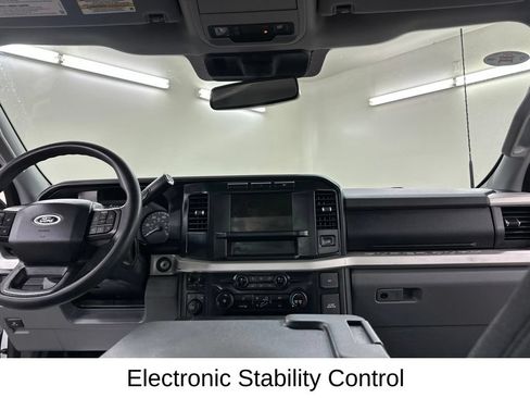 Used 2023 Ford F250 XLT w/ Snow Plow/Camper Package AWD/4WD image 28