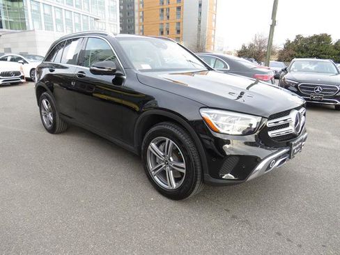 Certified 2022 Mercedes-Benz GLC 300 GLC 300 4MATIC image 5