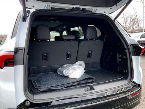 New 2026 Buick Enclave Sport Touring w/ Power Package image 3