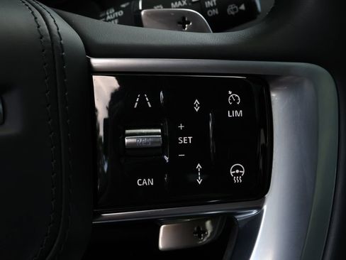 Used 2025 Land Rover Range Rover Autobiography AWD/4WD image 26