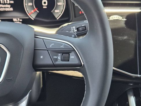 Certified 2025 Audi Q8 Premium Plus AWD/4WD image 37