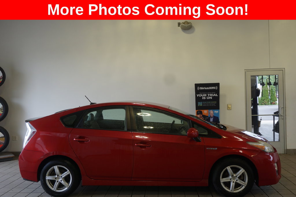 Used 2010 Toyota Prius Five FWD image 2