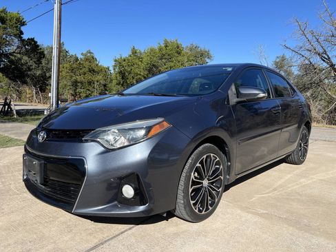 Used 2016 Toyota Corolla S Premium image 4