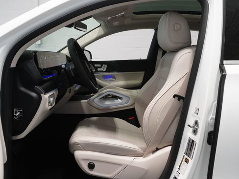 New 2026 Mercedes-Benz GLE 450 4MATIC Coupe image 14