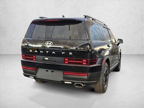 Certified 2025 Hyundai Santa Fe SEL image 2