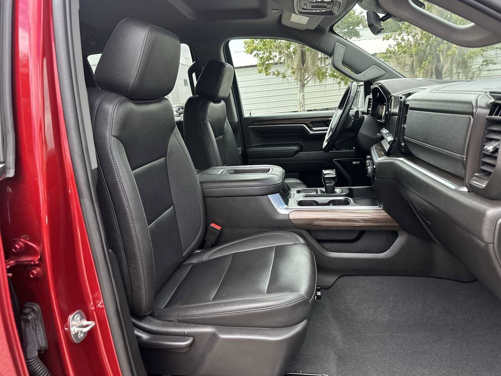 Certified 2022 Chevrolet Silverado 1500 RST w/ Convenience Package II AWD/4WD image 19