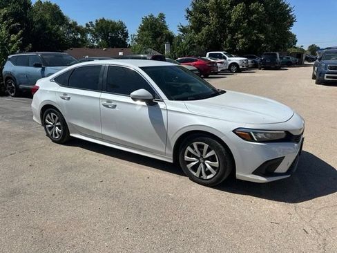 Used 2022 Honda Civic LX image 14