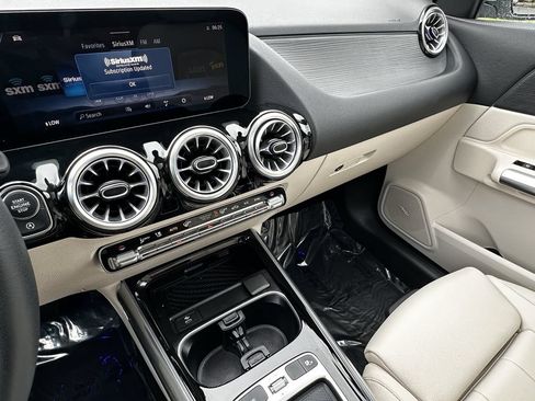 Certified 2026 Mercedes-Benz GLA 250 image 30