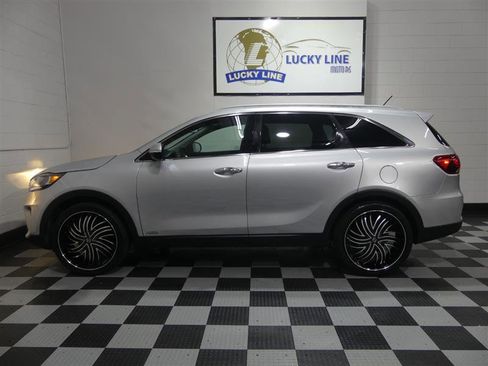 Used 2020 Kia Sorento LX w/ LX I4 Convenience Package image 7