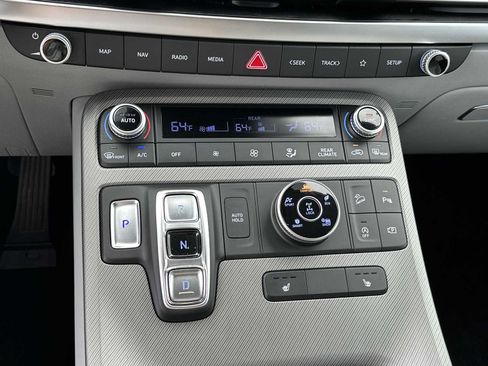 Used 2024 Hyundai Palisade SEL image 22