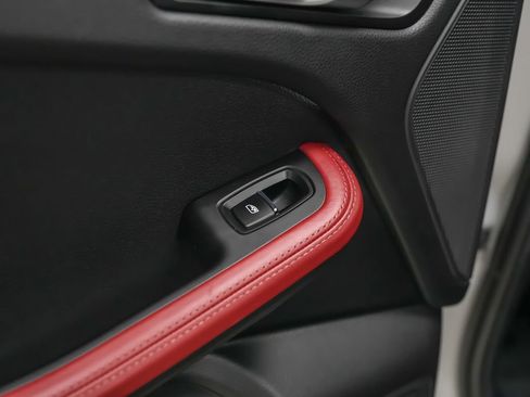 Used 2024 Porsche Macan GTS AWD/4WD image 16