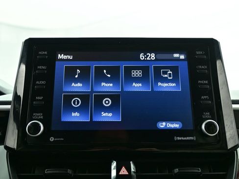 Used 2022 Toyota Corolla Cross LE FWD image 18
