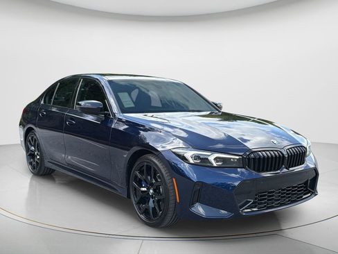 New 2026 BMW 330i Sedan w/ M Sport Package image 21