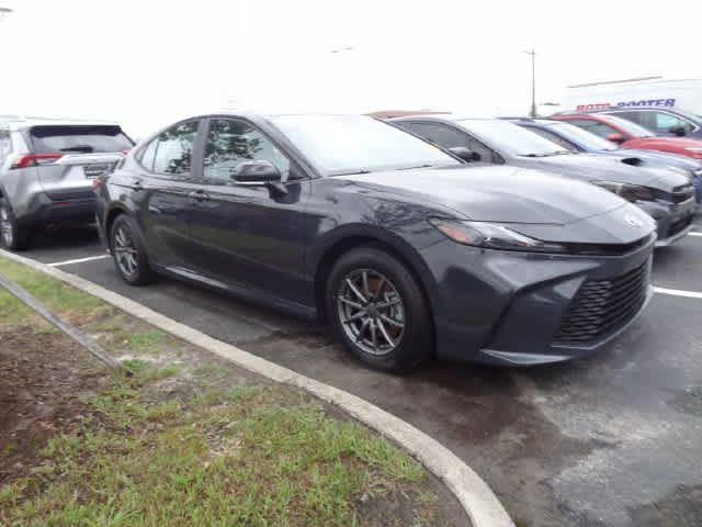 Used 2026 Toyota Camry LE FWD image 3