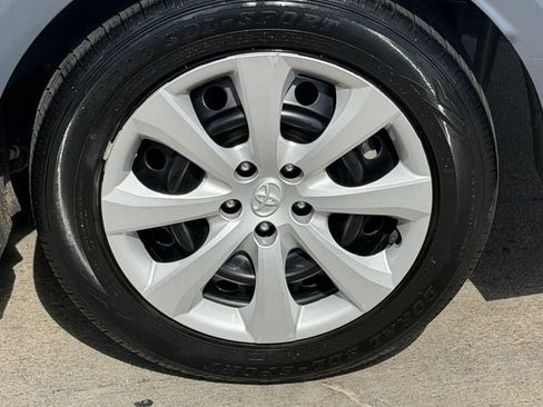 Used 2024 Toyota Corolla LE FWD image 8