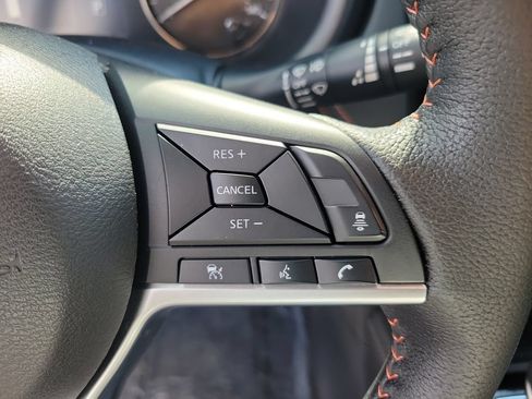 Certified 2023 Nissan Kicks SR w/ SR Premium Package FWD image 20