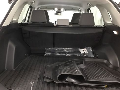 Used 2023 Toyota RAV4 XLE image 16