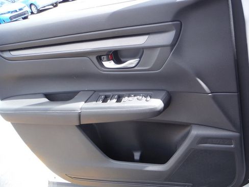 Used 2023 Honda CR-V EX image 12