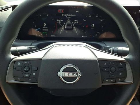 Used 2022 Nissan Sentra SV w/ All-Weather Package FWD image 15