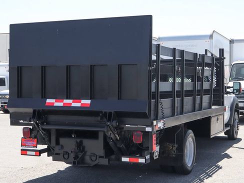 Used 2015 Ford F550 4x4 Regular Cab Super Duty image 12